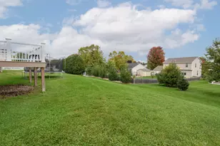 723 Belmont Dr, Watertown, WI 53094 - Photo 37