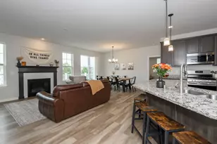 723 Belmont Dr, Watertown, WI 53094 - Photo 5