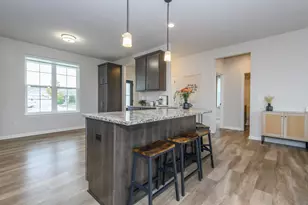 723 Belmont Dr, Watertown, WI 53094 - Photo 11