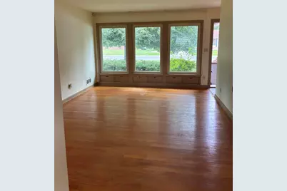 7658 N Delta Pl, Milwaukee, WI 53223 - Photo 3