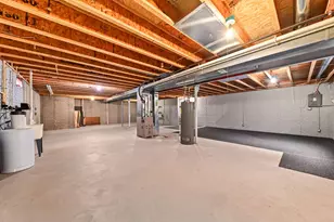 N57W24128 N Sycamore Cir, Sussex, WI 53089 - Photo 33