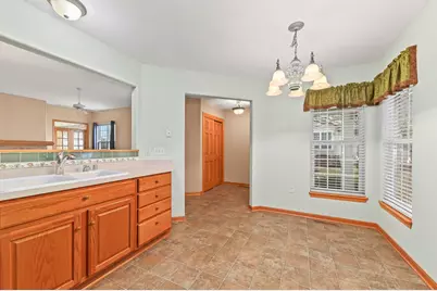 N57W24128 N Sycamore Cir, Sussex, WI 53089 - Photo 17