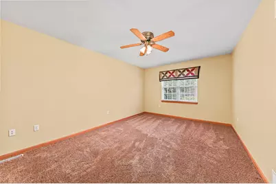 N57W24128 N Sycamore Cir, Sussex, WI 53089 - Photo 27