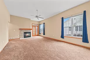 N57W24128 N Sycamore Cir, Sussex, WI 53089 - Photo 7