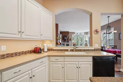 885  Rocky Pt #C, Brookfield, WI 53005 - Photo 19