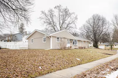 245  Millwood Ln, Waukesha, WI 53188 - Photo 35