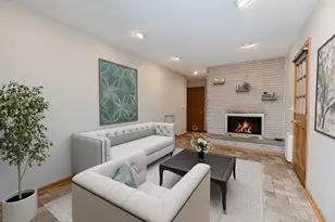 245 Millwood Ln, Waukesha, WI 53188 - Photo 9