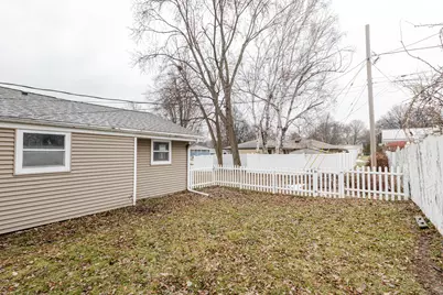 245  Millwood Ln, Waukesha, WI 53188 - Photo 29