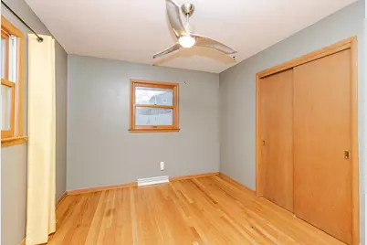 245  Millwood Ln, Waukesha, WI 53188 - Photo 17