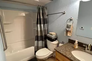 333 N Lake Rd, Oconomowoc, WI 53066 - Photo 37