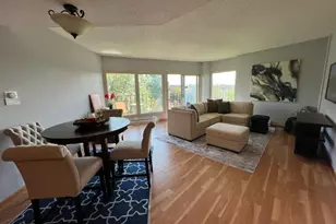 333 N Lake Rd, Oconomowoc, WI 53066 - Photo 11