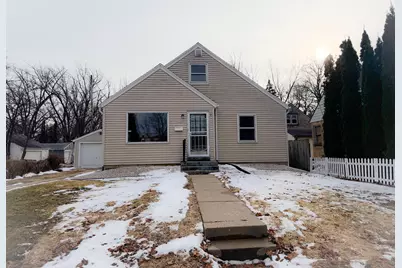 3207 W Oriole Dr, Milwaukee, WI 53209 - Photo 3