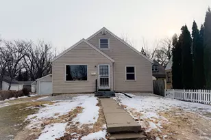 3207 W Oriole Dr, Milwaukee, WI 53209 - Photo 3