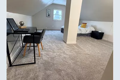 3207 W Oriole Dr, Milwaukee, WI 53209 - Photo 17