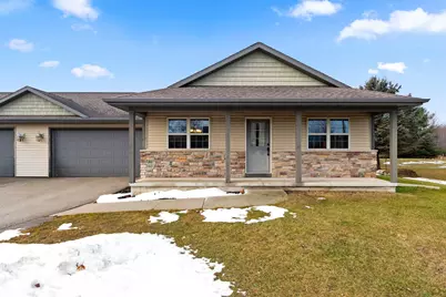 3006 S 19th St, Manitowoc, WI 54220 - Photo 35