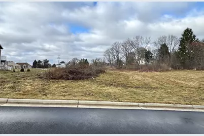 S54W25451  Primrose Ln, Waukesha, WI 53189 - Photo 1