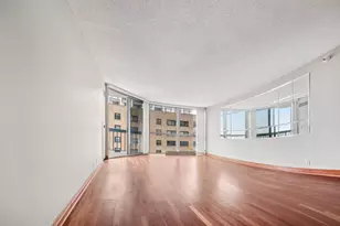 1660 N Prospect Ave, Milwaukee, WI 53202 - Photo 5