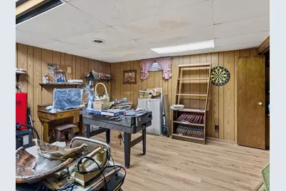 1330  Fernando Dr, Ashwaubenon, WI 54115 - Photo 27