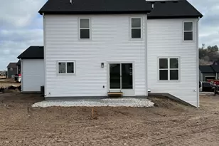 1372 Macgregor Rd, Oconomowoc, WI 53066 - Photo 5