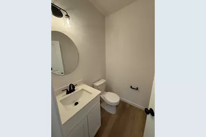 1372  Macgregor Rd, Oconomowoc, WI 53066 - Photo 13