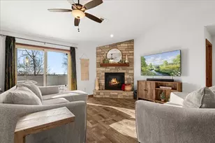 1155 Ellys Way, Slinger, WI 53086 - Photo 17