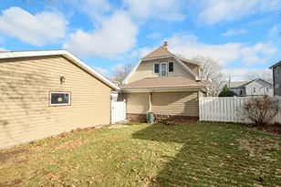 210 Chestnut St, Horicon, WI 53032 - Photo 43