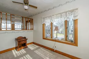 210 Chestnut St, Horicon, WI 53032 - Photo 3