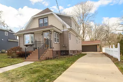 210  Chestnut St, Horicon, WI 53032 - Photo 5