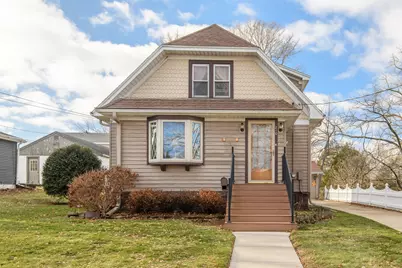 210  Chestnut St, Horicon, WI 53032 - Photo 1