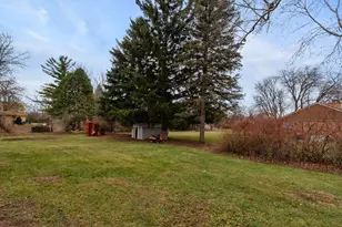 6845 N 102nd St, Milwaukee, WI 53224 - Photo 17
