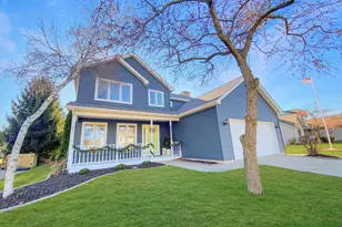 4327 29th St, Kenosha, WI 53144 - Photo 1