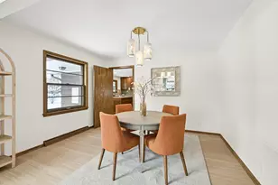 7711 N Van Dyke Rd, Fox Point, WI 53217 - Photo 7