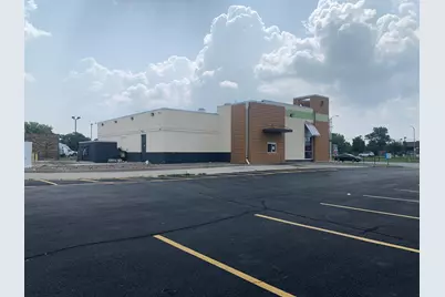 7320 W Good Hope Rd, Milwaukee, WI 53223 - Photo 21