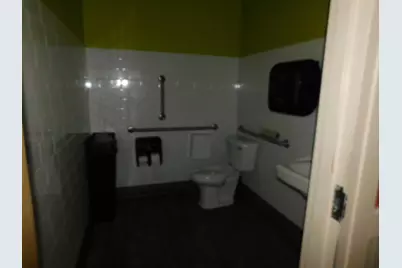 7320 W Good Hope Rd, Milwaukee, WI 53223 - Photo 19