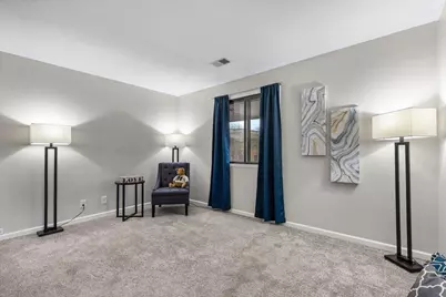 360  Park Hill Dr #G, Pewaukee, WI 53072 - Photo 11