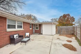 5607 N Argyle Ave, Glendale, WI 53209 - Photo 11