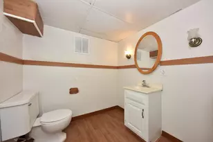 5607 N Argyle Ave, Glendale, WI 53209 - Photo 39