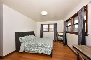 5607 N Argyle Ave, Glendale, WI 53209 - Photo 31