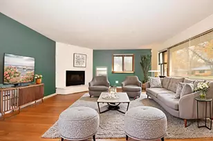 5607 N Argyle Ave, Glendale, WI 53209 - Photo 3