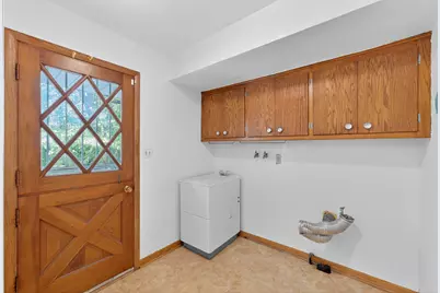 4472 N 104th St, Wauwatosa, WI 53225 - Photo 23