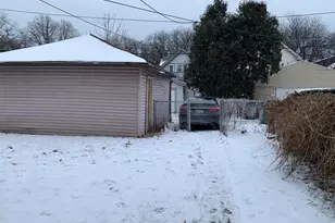 3166 N 39th St, Milwaukee, WI 53216 - Photo 39