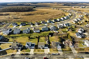 706 Bridlewood Ln, Watertown, WI 53094 - Photo 41