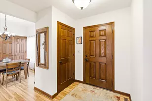 706 Bridlewood Ln, Watertown, WI 53094 - Photo 3