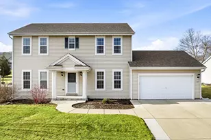 706 Bridlewood Ln, Watertown, WI 53094 - Photo 1