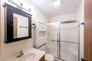 6920 Mariner Dr, Racine, WI 53406 - Photo 9