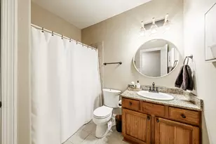 1403 E Bristlecone Dr, Hartland, WI 53029 - Photo 57