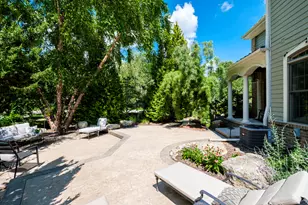 1403 E Bristlecone Dr, Hartland, WI 53029 - Photo 73