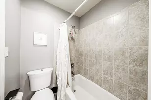 1403 E Bristlecone Dr, Hartland, WI 53029 - Photo 55