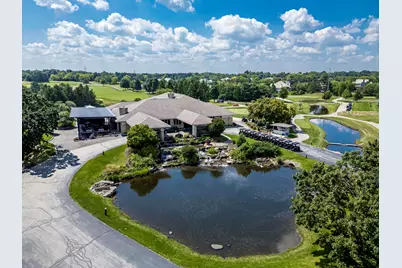 1403 E Bristlecone Dr, Hartland, WI 53029 - Photo 71