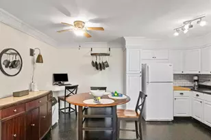 N114W16680 Crown Dr, Germantown, WI 53022 - Photo 11